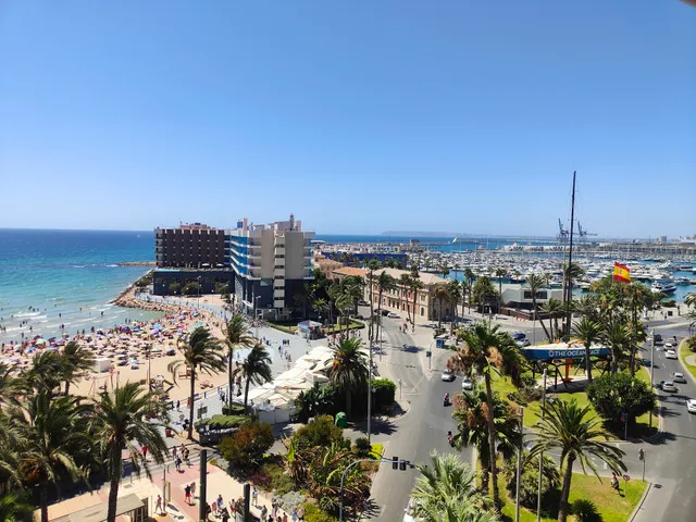 Apartamentos Bahía Alicante