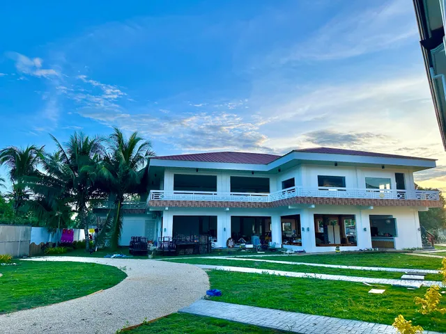 On Board Lifestyle Panglao Resort