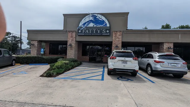 Bon Marche Shopping Village