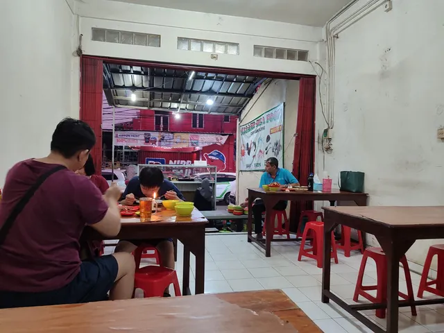 Galaxy Seafood Mas Gun