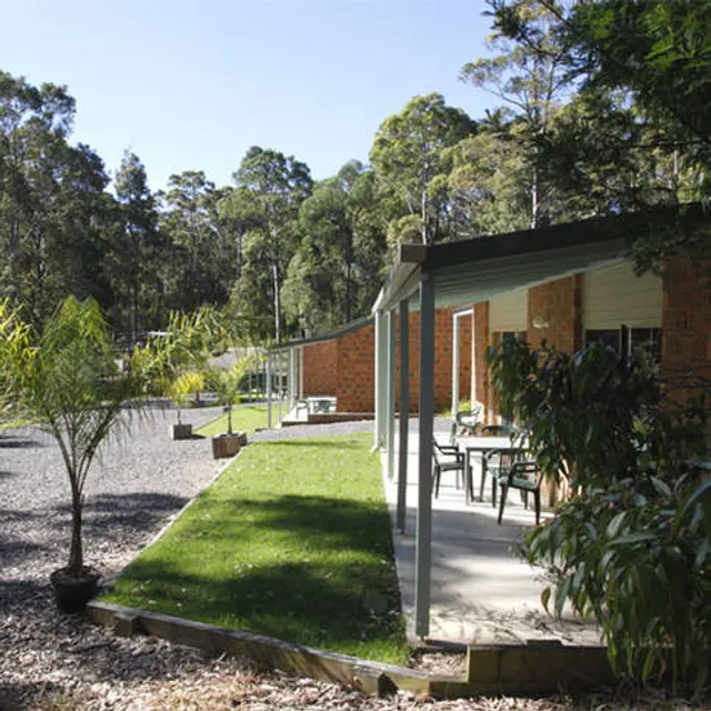 Dybara Park Cottages