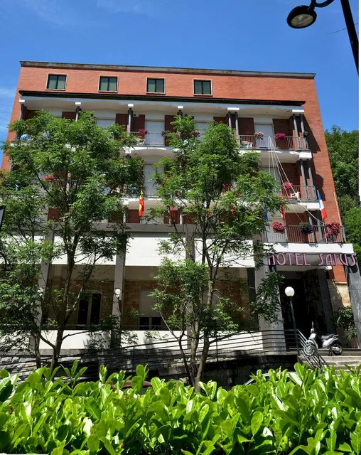Hotel Salus