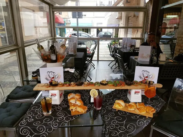 Ristorante La Plaza Falconara m-Ristorante Bar Aperitivi e Colazioni Falconara Marittima Ancona