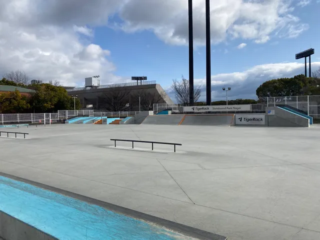 TigerRack Skateboard Park Nagai