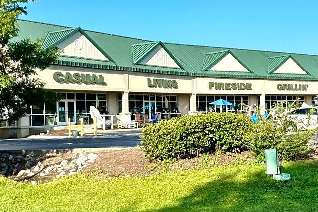 Casual Living, Fireside and Grillin'