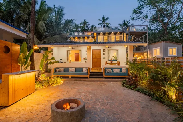 ELIVAAS House of Neptune - Beachside Villa in Goa | 10 Meters from Ashwem Beach, Goa