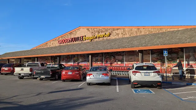 Marina Village Shopping Center