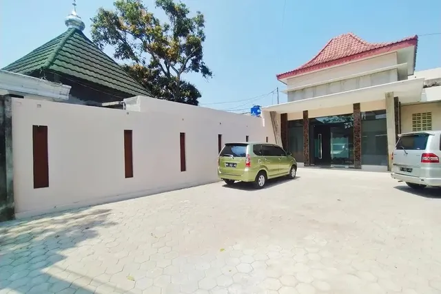 RedDoorz Syariah near Alun Alun Temanggung