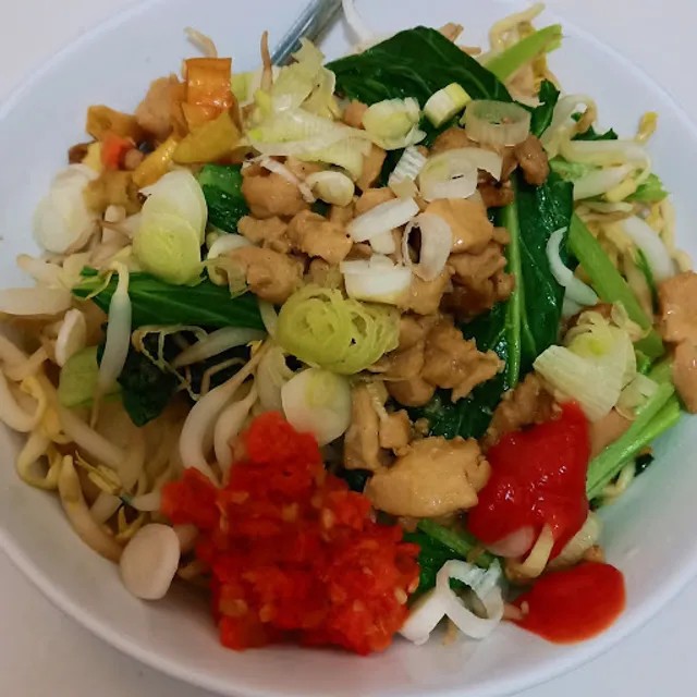 Mie ayam helena