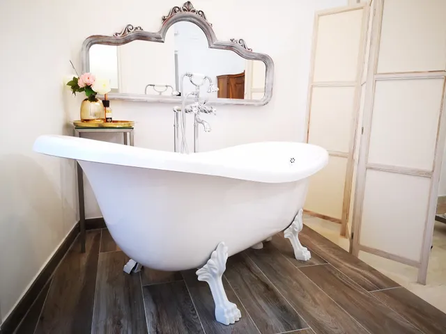 Corte Pietrantica - Charming Rooms & Suites