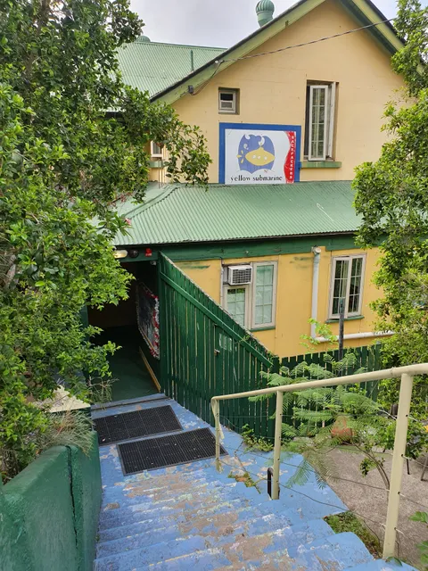 Yellow Submarine Backpacker