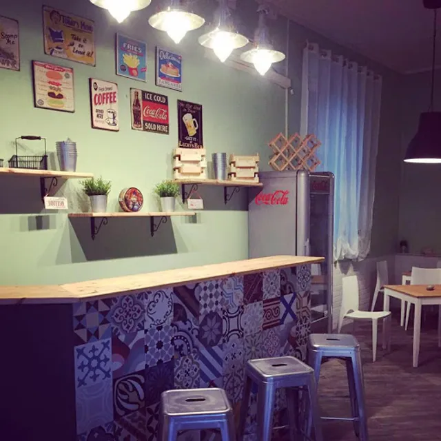 Molo 9/12 Fish Bar & Restaurant