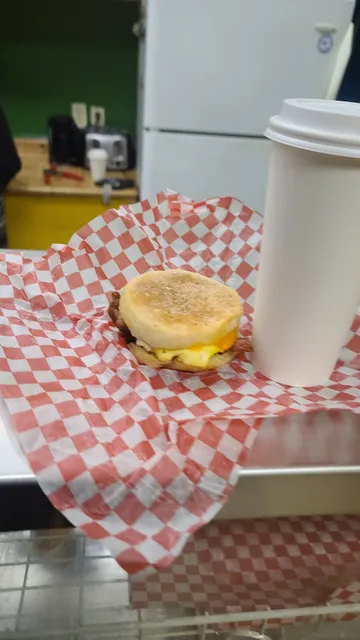 Patty And Pop Cafe & Bakery