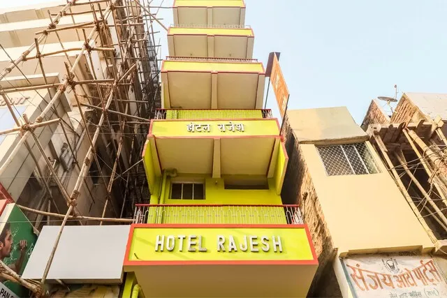 SPOT ON Hotel Rajesh