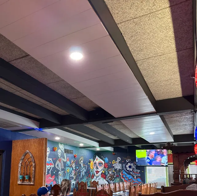 Old Capitol Square Shopping Center