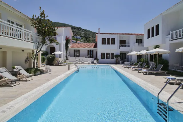 SKOPELOS VILLAGE HOTEL