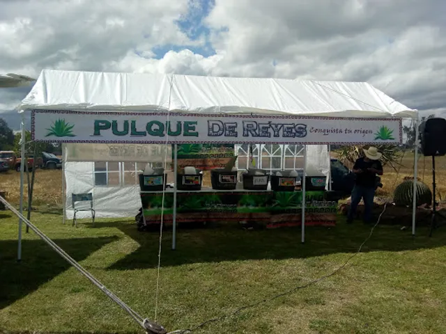 "Restaurante y Asadero La Empacadora"