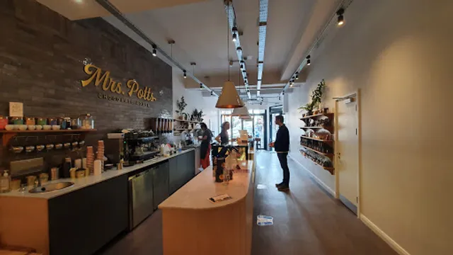 Mrs. Potts Chocolate House