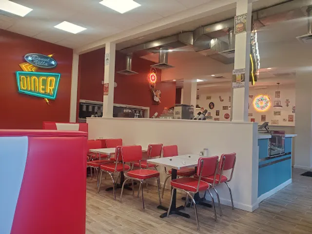 Donut Villa Diner