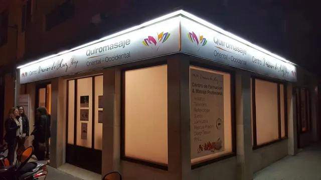 Professional Massage Center Manos de Luz Ibiza · Hands of Light Ibiza