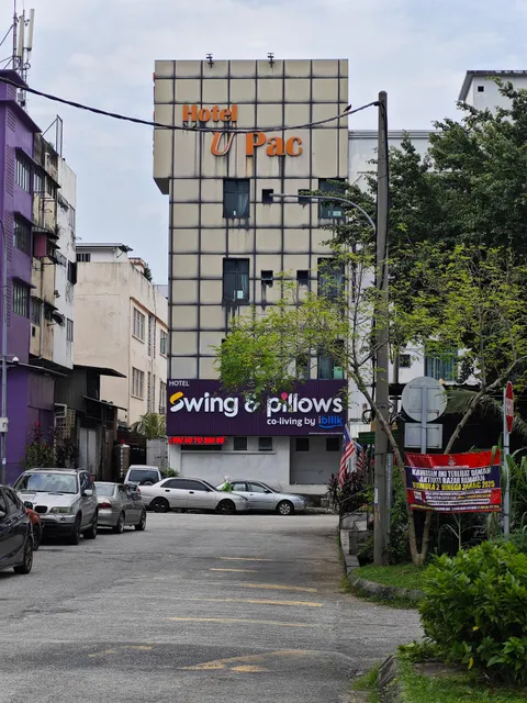 Swing & Pillows @ KL Sungai Besi