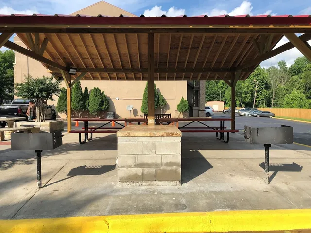 Red Roof PLUS+ Birmingham East - Irondale/Airport