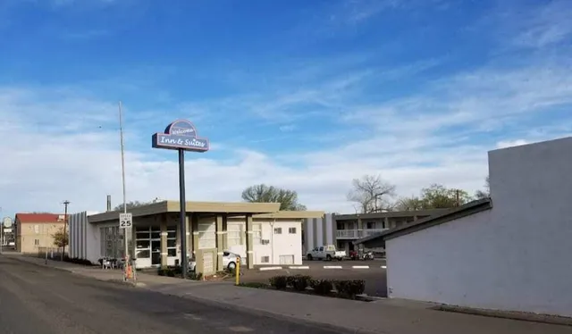 Welcome Inn & Suites