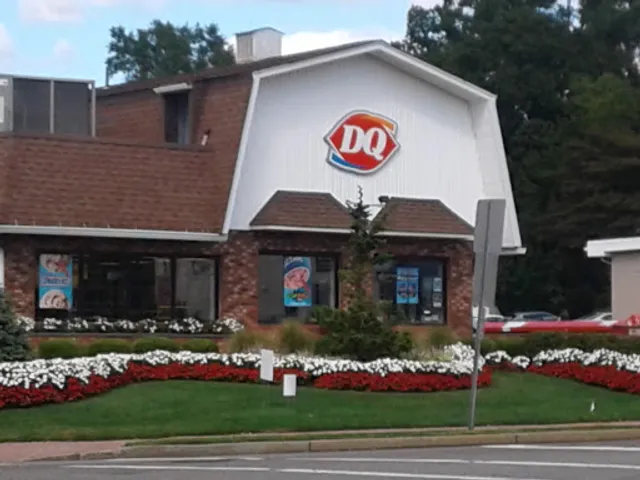 Dairy Queen (Treat)
