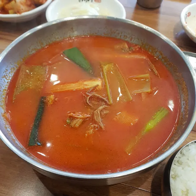 이화수전통육개장