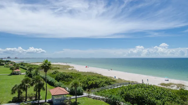 Resort Rentals / Resort Realty