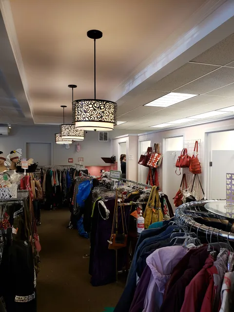 Labels Women's Consignment