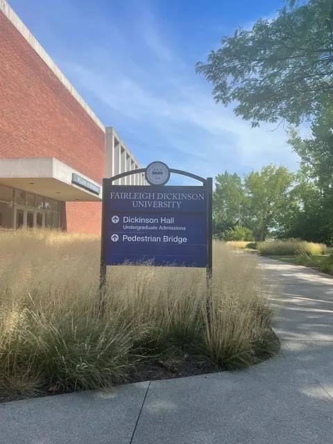 Metropolitan Campus Library