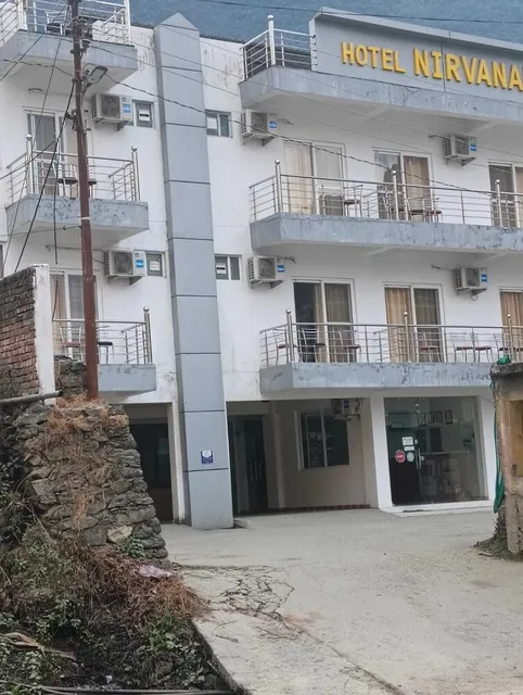 Hotel Nirvanam