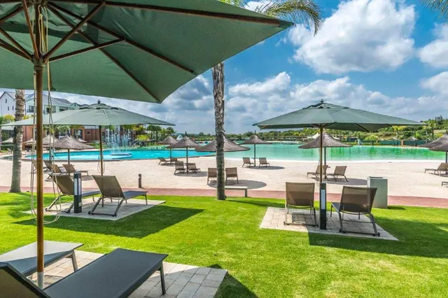 THE BLYDE LAGOON LUXURY APARTMENT GETAWAY