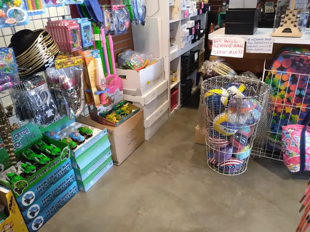 Marina Gift Souvenirs