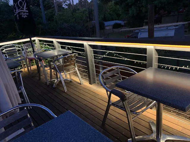 The Winey Bear (ex Loch Wine Bar)