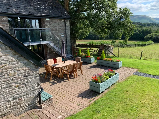 Hilltops Brecon Holiday Cottages