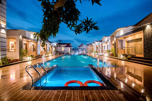 Classic Beach Resort