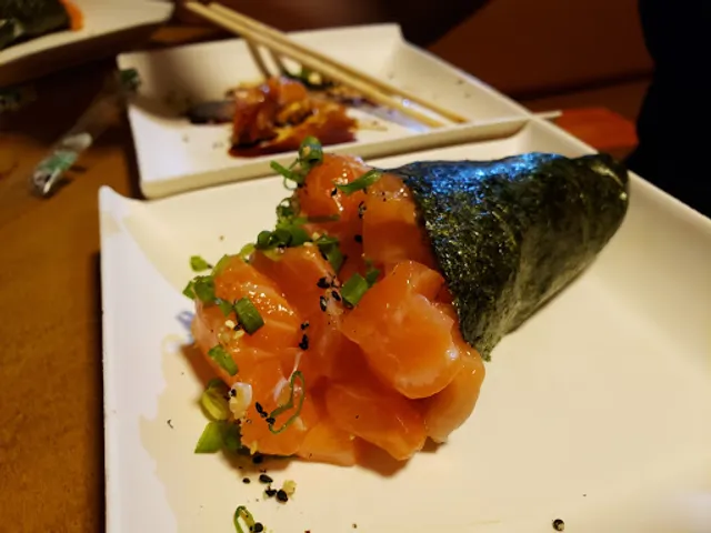 Kinay Temakeria - Casa Amarela