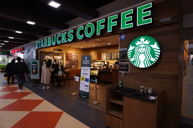 Starbucks Vivaldi Park Branch