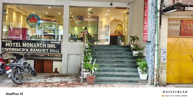 Monarch Inn by A Unit of Thakur Ji Hospitality