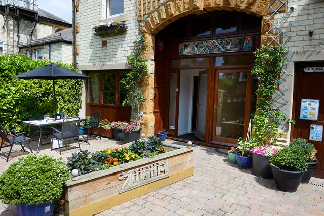 The Coach House Apartment