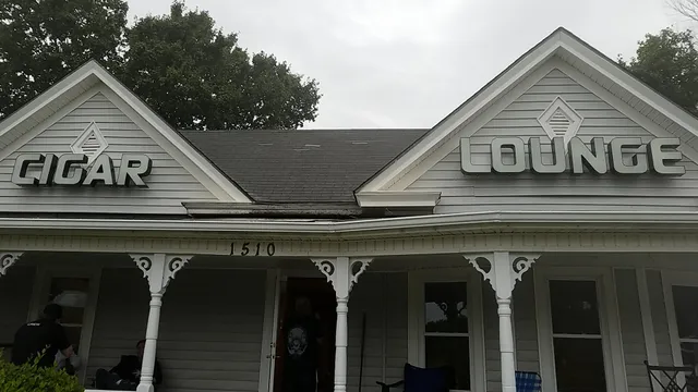 Salem Street Cigar Lounge