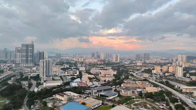 Mimi Cozy Homestay, 180 degree KL KLCC Sky View Highest Floor