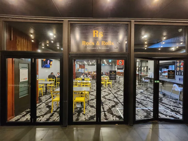 Rocs and Rolls Restaurant