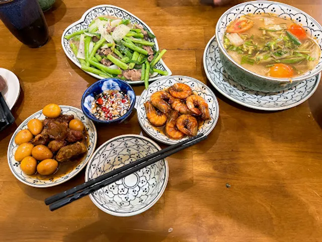 Bếp của ngoại CN 3