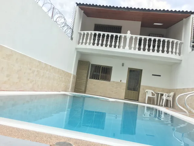 Casa con Piscina privada y Jacuzzi VILLA ENSUEÑO