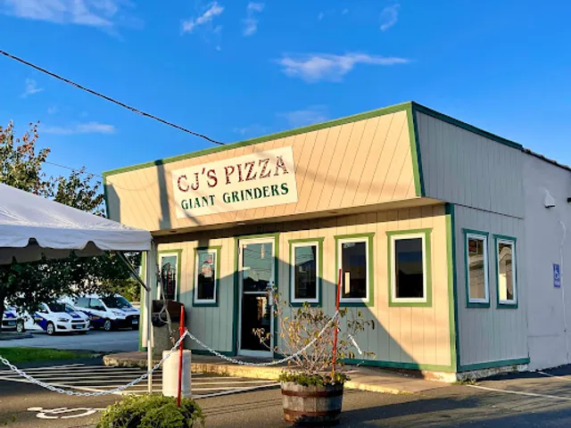 CJ's Pizza and Giant Grinders