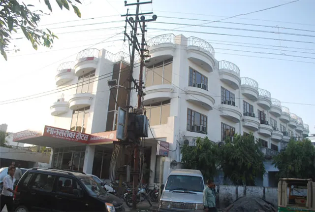 Hotel Mansarover & Banquets