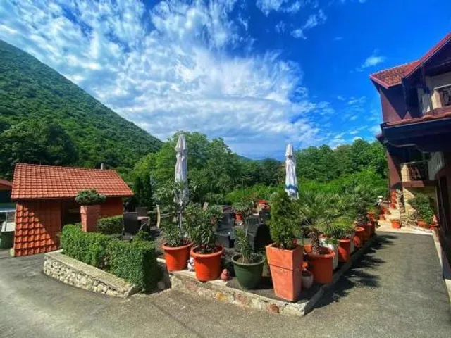 Pensiunea El Plazza DCC